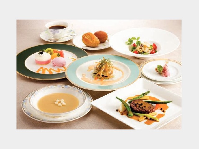 夕食一例(フランス料理)