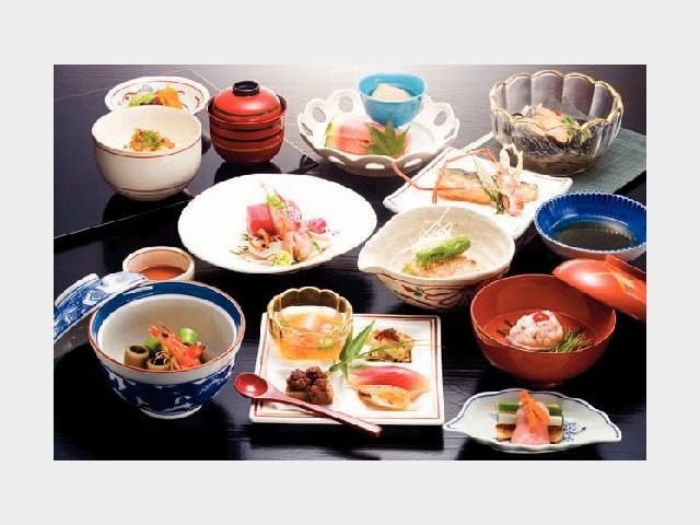 夕食一例(会席料理)