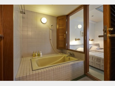 ホテルスポルシオン　客室バスルーム