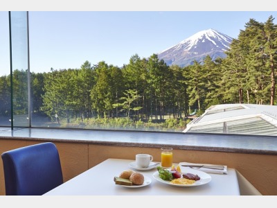 朝食レストラン　イメージ