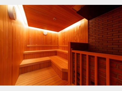 男性風呂　ドライサウナ