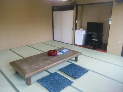 和室１２名用（一例）