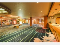 �t�����g�E���r�[