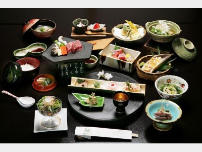 夕食一例（春料理）