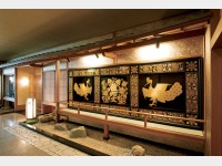 �H�����i�Ɋy���j