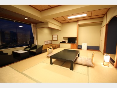 【本館】和みの和室 二間（12畳＋4.5畳）（一例）