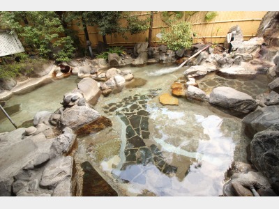 【露天風呂】（女性用）