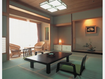 和室（花秋亭）（一例）