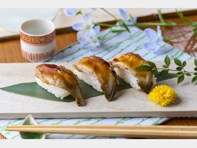 【7/1-8/31】26夏シーズン_うなぎ握り