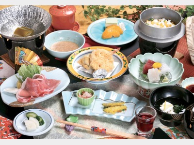 夕食一例（会席料理）