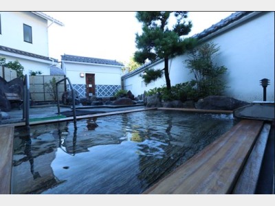 石の湯　露天風呂