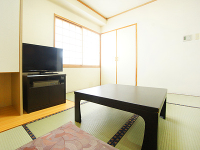 和洋室〈ツイン+和室４畳〉ファミリーにオススメ♪