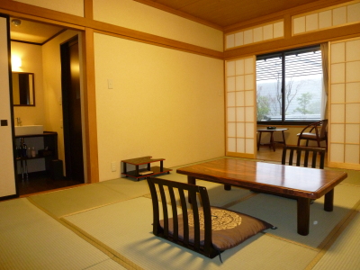 東館又は西館　和室１０畳／東館又は西館