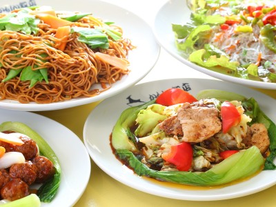 【夕食バイキング】中華をもりもり！お腹いっぱい！