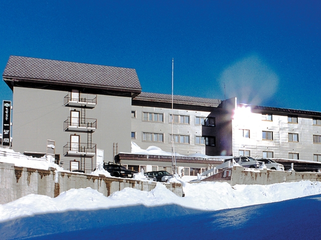 志賀高原　ホテル一望閣 全景　冬