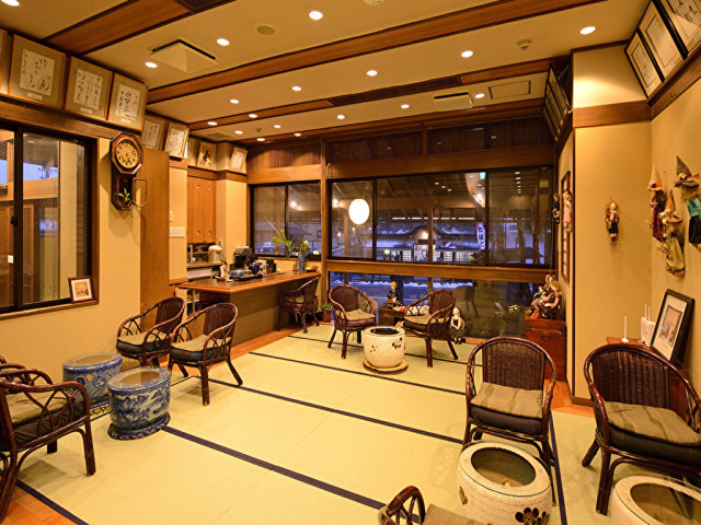旅館中松屋 ラウンジ