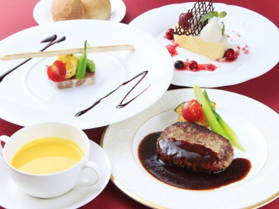 お子さま　夕食コースイメージ