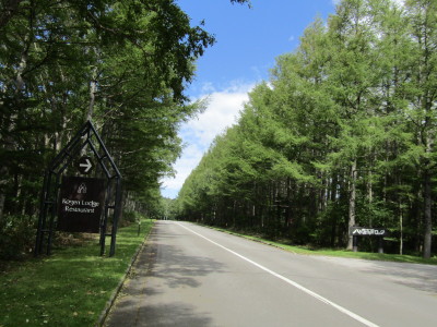 ホテルへのアプローチ