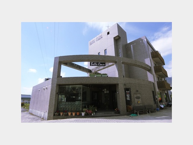 ホテルベルクールイノマタ 外観