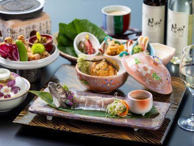 山の香り「野遊び膳」