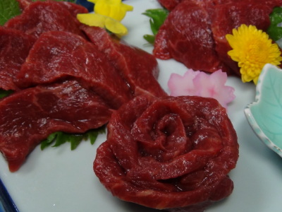 追加料理馬刺し2人前イメージ