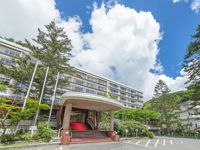 蓼科グランドホテル滝の湯 外観