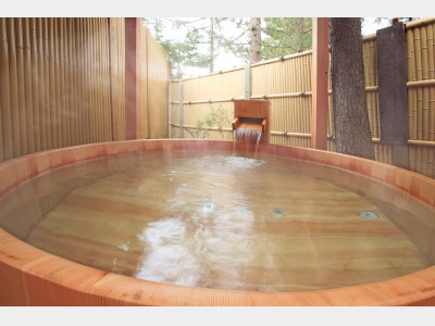 露天樽変わり風呂