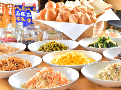 朝食　サラダバー＆お惣菜バイキング