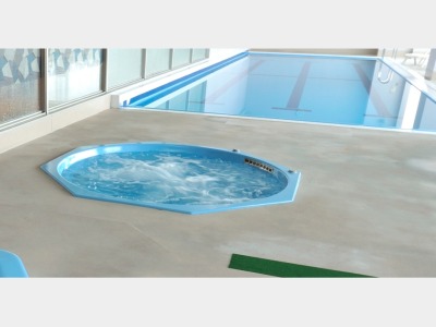 プールジェットバス