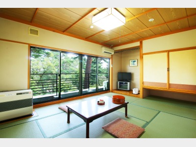 客室　和室10畳トイレ付