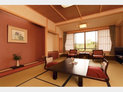 客室一例（平安亭）