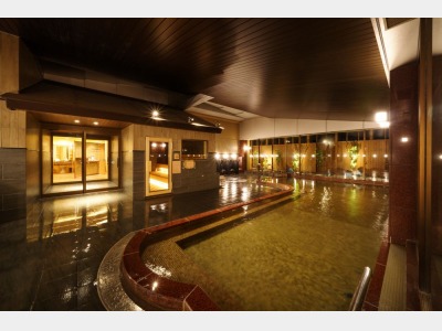 庭園大浴場「花鏡」