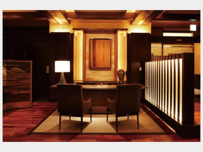 別邸越の里　コンシェルジュ