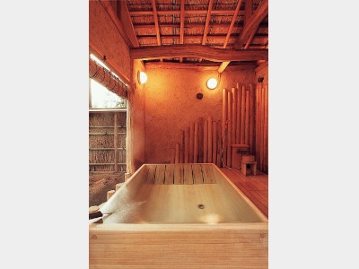 貸切露天風呂「木里の寝湯」