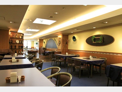 レストラン「リストランテ　ポルトファーロ」