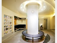 �G���g�����X