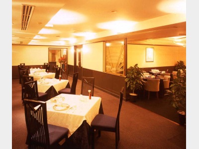 中国料理レストラン“慶楽”