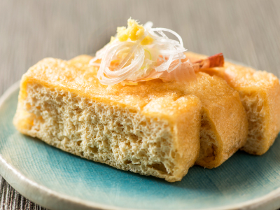 朝食バイキング　栃尾の油揚げ