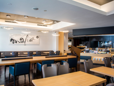 ダイニングスペース「まほろ」