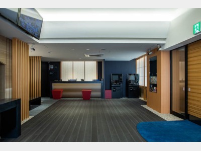 フロントロビー