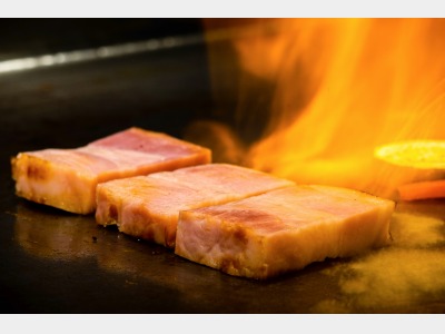 ライブキッチン　ハムステーキ