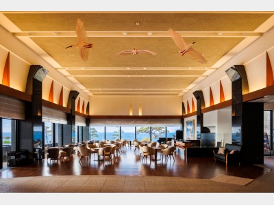 サンセットラウンジ