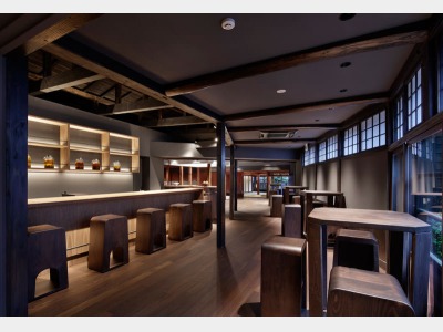 ラウンジ・バー