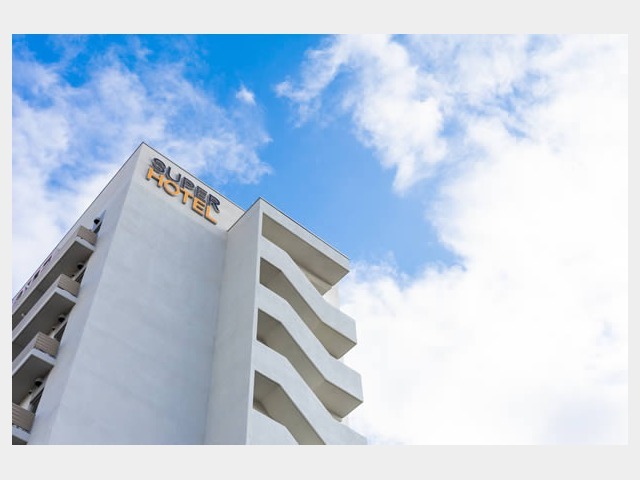 スーパーホテル上越妙高駅西口 外観