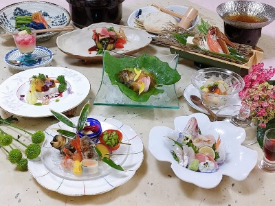 ホテルスペシャル料理