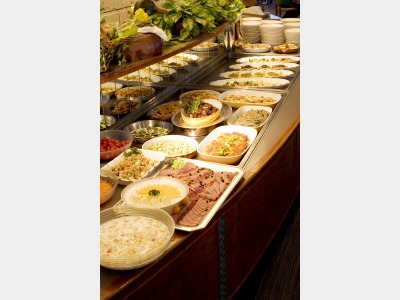 夕食バイキングイメージ（イーストサイド）