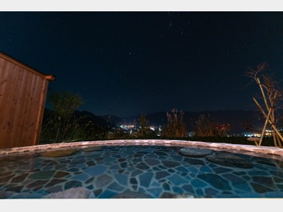 露天風呂　夜