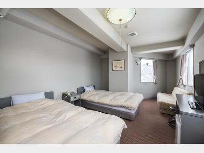 洋室ツイン（バス・トイレ付）禁煙＜冷暖房完備＞