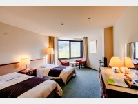 �m���i�c�C���@���j