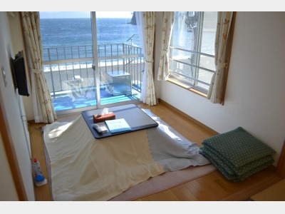 ３階１０畳（冬季）ルームの一例